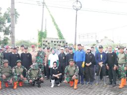 Dibersihkan Para Kepala OPD, Wilayah Waru Jadi Fokus Program Jihad Rawat Kali di Sidoarjo