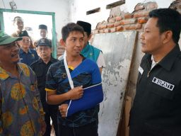 Plt Bupati Sidoarjo Tinjau Kondisi Memprihatinkan RTLH Milik Warga Miskin Asal Jati Sidoarjo