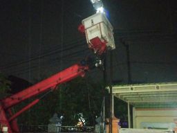 Lihat Lampu PJU Mati, Hubungi Tiga Nomor Ini 58 Palang Serang Siap Perbaiki Sebelum 24 Jam