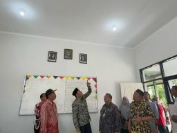 Plt Bupati Sidoarjo Sidak SDN Sidomojo Baru Direnovasi, Minta Perbaikan Ruang Kelas Lebih Dioptimalkan