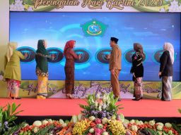 Peringatan Hari Kartini, Pemkab Sidoarjo Kukuhkan Bunda Genre dan Luncurkan Puspaga Rinata