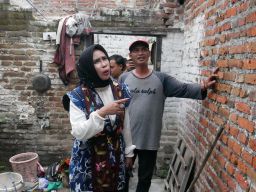 Rumah Ambruk Diterjang Angin Kencang 3 Pekan Lalu, Rumah Warga Sumput Disidak Wabup Sidoarjo agar Segera Direhab