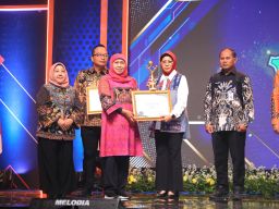 Targetkan Dongkrak Investasi, Sidoarjo Raih Dua Penghargaan Investment Award Jatim 2025 Dari Gubernur Jatim