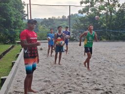 Atlet dan Pelatih Bola Voli Pantai Sidoarjo Mendunia, Perkuat Timnas Indonesia Berlaga di Asian Youth Games 2025 Bahrain