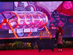 Dongkrak Nasabah Penabung Tammasda, BPR Delta Artha Sidoarjo Undi Hadiah Emas, Motor Hingga Mobil Cayla