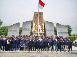 DPD Partai NasDem Sidoarjo Ziarah TMP dan Makam Aulia, Wujud Syukur Tiru Keteladanan dalam Berjuang Jelang HUT ke 14