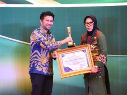 Dari Papan Dolanan Hingga Layanan Jemput Bola, 3 Inovasi Pemkab Sidoarjo Borong Penghargaan Inotek Award Jatim 2025