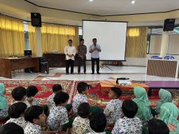 KB TK Al Muslim Gelar Parenting Ajak Jadi Orangtua SMART dalam Program Ayahku Pahlawanku