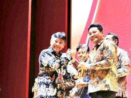 E Kenda Terima Penghargaan Tingkat Nasional, Bupati Sidoarjo Ngaku Bangga Dorong Pengembang Manfaatnya