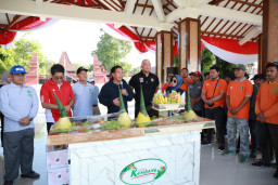 Alun-Alun Resmi Dibuka Jadi Kado Harjasda ke 167, Pemkab Sidoarjo Himbau Warga Jaga Kebersihan dan Keasrian