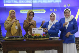 Baca juga : Usia 51 Tahun, IWAPI Sidoarjo Komitmen Perkuat Ekonomi Lintas Sektor Sekaligus Ajak Anggota Melek Digital