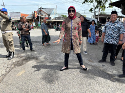 Sidak Kerusakan Mulai Lingkar Timur - Prambon, Wabup Sidoarjo Targetkan Perbaikan Jalan Rusak Sebelum Lebaran