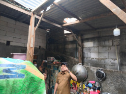 Baca juga : Bupati Sidoarjo Janji Bangun Lagi Rumah Korban Puting Beliung di Pranti Sedati