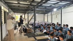 Baca juga : The Creative Expedition Behind the Series, Siswa SMP Al Muslim Eksplorasi Produksi Animasi dan Dubbing di Mocca Studio