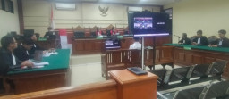 Baca juga : Majelis Hakim Pengadilan Tipikor Tolak Pembelaan Sugiri, Sidang Korupsi Proyek di RSUD Ponorogo Dilanjut Pembuktian