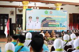 Baca juga : Pesannya Jaga Kesehatan dan Doakan Sidoarjo, 1.239 CJH Diberangkatkan Wabup Mimik Idayana dari Pendopo