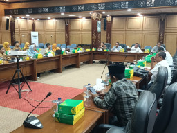 Selang Sengkarut Pasar Kepuhkiriman, Proyek BOT Mangkrak 10 Tahun Jadi Aset Idle dan Temuan BPK RI