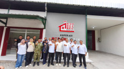 Baca juga : Sokong Ekonomi Kerakyatan, Tenaga Ahli KSP dan Bupati Subandi Tinjau Koperasi Merah Putih di Sidoarjo