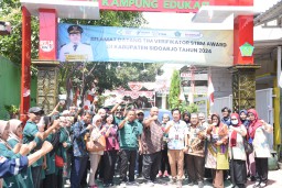 Pemkab Sidoarjo Dikunjungi Tim Verifikasi Kemenkes RI Untuk Program STBM Award Tahun 2024