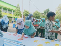 Gandeng FKM Unair Surabaya, Siswa dan Siswi KB TK Al Muslim Peringati Hari Cuci Tangan Sedunia