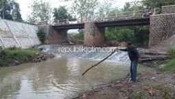 Tak Bisa Berenang, Bocah SD di Ponorogo Tewas Tenggelam