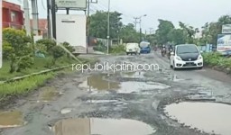 Dana PIWK Tak Diserap, Jalan Rusak Tak Kunjung Diperbaiki, Pj Bupati Sidoarjo Geram Bakal Panggil Semua Camat