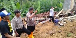 Diterjang Longsor Rumah Rata Tanah, Warga Ponorogo Tewas Terjebak di Kamar