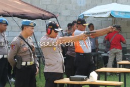 Siapkan Anggota Hadapi Tindak Kejahatan, Polisi Ponorogo Dilatih Menembak