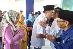 Diantarkan Puluhan Penarik Becak, Taufiqulbar Daftar Bacawabup di PAN Sidoarjo