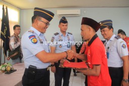 Sepuluh Hari Pindah ke Lapas Porong, Dua Napiter Berikrar Setia ke NKRI