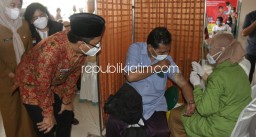 Gus Muhdlor Targetkan Vaksinasi Ribuan Pedagang Pasar Selesai Sebelum Idul Fitri