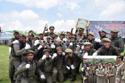 Satpol PP Sidoarjo Juara 2 Lomba Kerapihan dan Ketertiban Pasukan