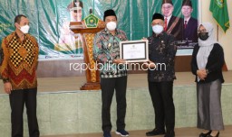 Sidoarjo Terima Pengharaan Kabupaten Perintis Novel Ceris dari Kanwil Kemenag Jatim