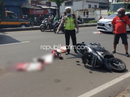 Pengendara Motor Asal Pacet Tewas Terlindas Truk Gandeng di JL Raya Taman Sidoarjo