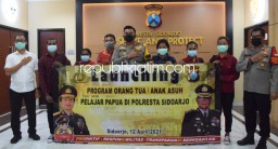 Polresta Sidoarjo Perkenalkan Program Orang Tua Asuh Pelajar Papua