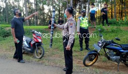 Antisipasi Balap Liar Saat Ngabuburit, Polsek Ngrayun Razia Para Pemuda Bergerombol di Gunung Kotak