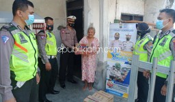 Satuan Lantas Polresta Sidoarjo Peduli, Sebar Zakat untuk Warga Kurang Mampu Selama Ramadhan