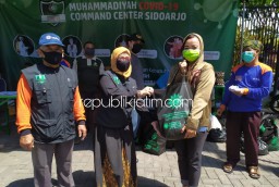 MCCC Sidoarjo Salurkan 4.750 Paket Sembako Bagi Warga Terdampak Covid-19