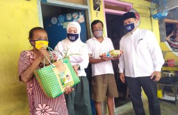 Sebelum PSBB, BHS Bagikan 1.500 Paket Sembako untuk Warga Terdampak Covid-19 di Sidoarjo