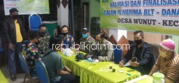 Petugas Gabungan Razia Warkop dan Radio Karaoke di Porong