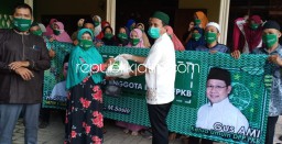 Peduli Covid-19, Gus Syaikhul Bagikan 10.000 Paket Sembako untuk Warga Sidoarjo