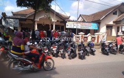 Buntut Pilkades Pager Selisih 2 Suara, Kecamatan Bungkal Diluruk Warga