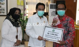 Gugus Tugas Covid-19 Sidoarjo Cairkan Dana Operasional untuk 2.086 RW Senilai Rp 6,25 Miliar