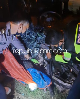 Mendahului dari Kiri, Pikup Senggol Dump Truk Tabrak Truk dari Arah Berlawanan Sopir Tewas Kenek Terluka