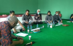 Pelaksanaan Pilkades Serentak Belum Pasti, FKKD Sidoarjo Gelar Jajak Pendapat Cakades dan Dewan