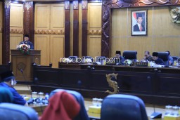 Mayoritas Fraksi DPRD Sidoarjo Dukung Penyelenggaraan Perpustakaan dan Retribusi Uji KIR Berbasis Online