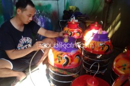 Puluhan Tahun Tak Tersentuh Bantuan, Perajin Sangkar Burung Berharap Uluran Tangan Pemkab Ponorogo