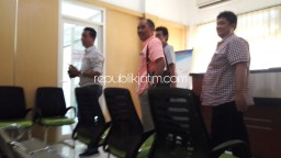 Terapkan Syarat Tanpa Sosialisasi, Puluhan Rekanan Sidoarjo Luruk Dinas PU dan ULP