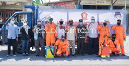 Ada 7 Warga Positif Covid-19, Peduli Kesehatan BHS Gelar Penyemprotan Disinfektan di Jumputrejo Sukodono