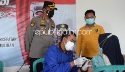 Kapolresta Sidoarjo Tinjau Vaksinasi Gotong Royong Ribuan Karyawan PT Young Tree Industries